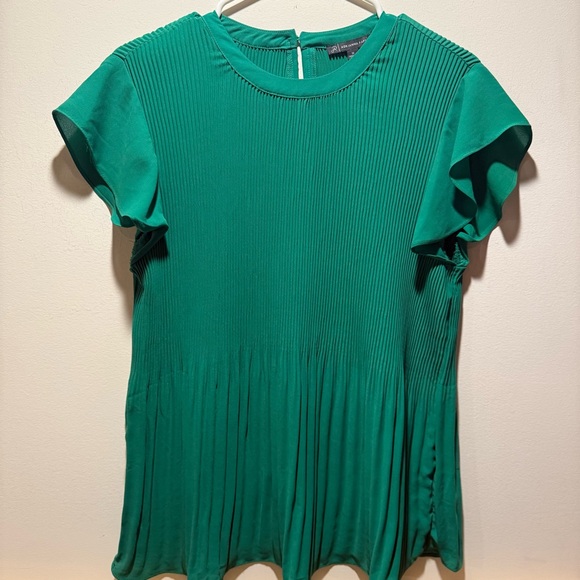 Adrianna Papell Tops - Adrianna Papell Green Pleated Blouse